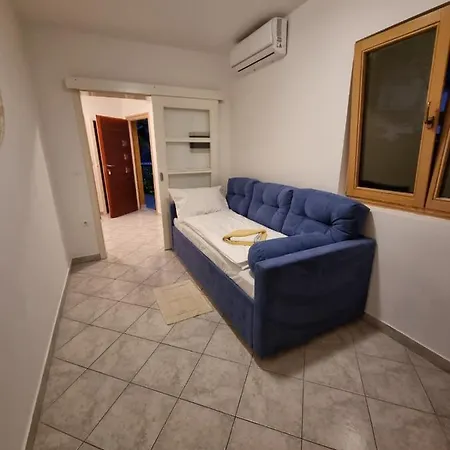 Apartments Casia *